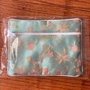 Asian style zippered pouch